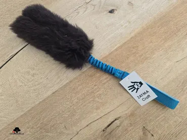 Sheepskin brown fur tug toy with bungee handle teal/mint M